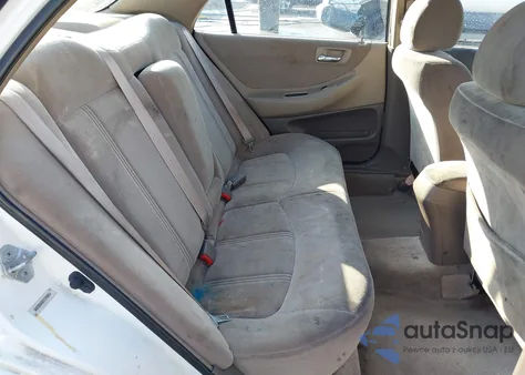 2000 Honda Accord 2.3 Lx из США, поврежденный, VIN 3HGCG665XYG706853